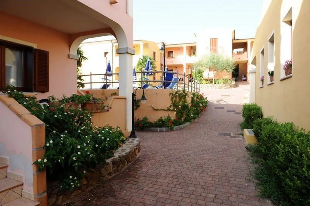 Residence Corte Dei Venti Budoni Aparthotel