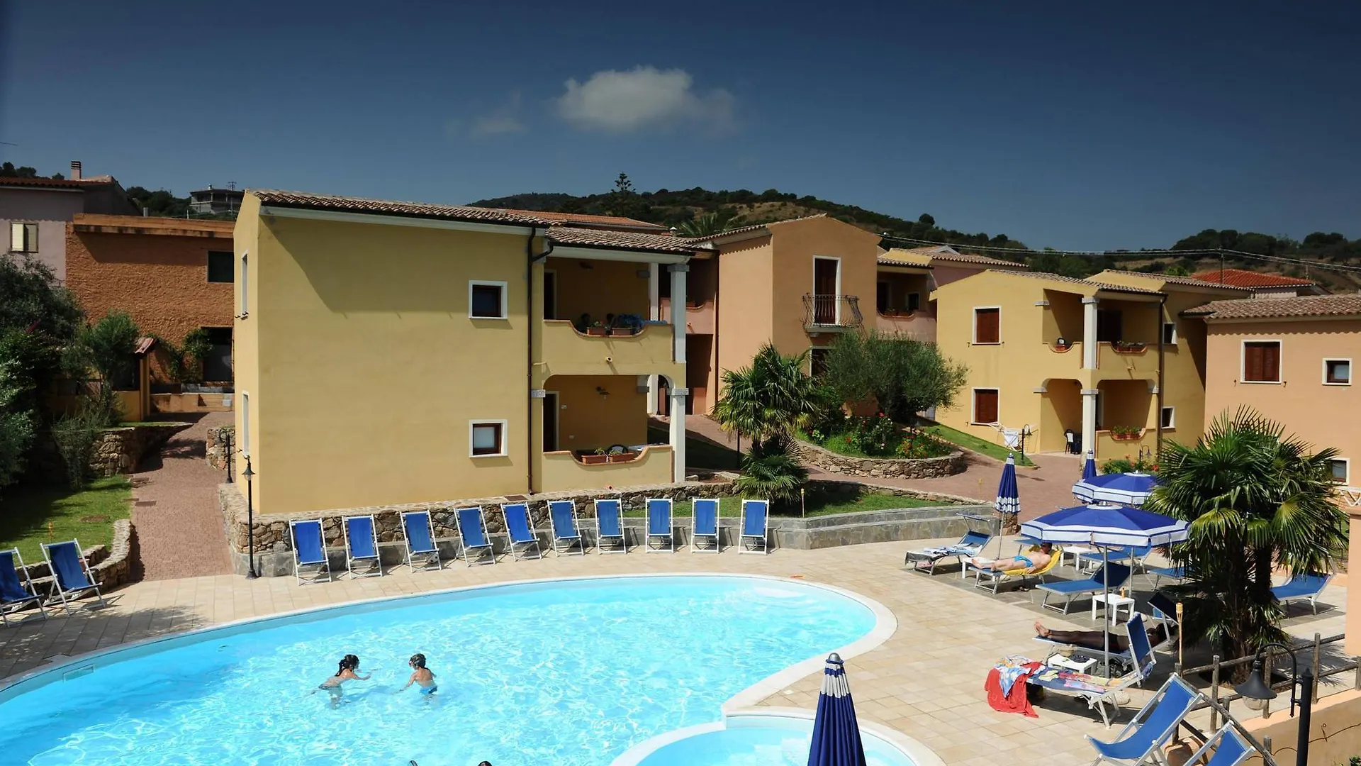 Residence Corte Dei Venti Budoni Aparthotel