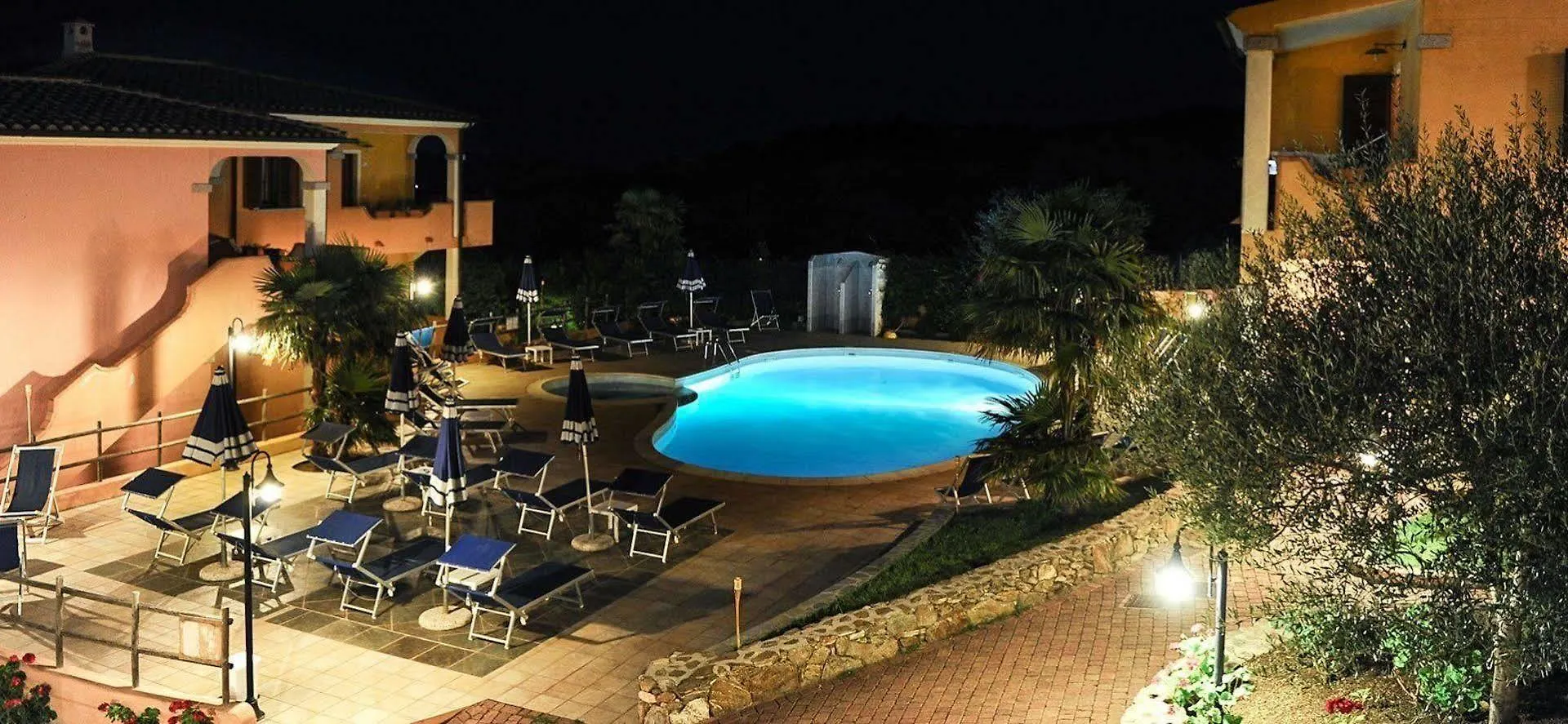 Residence Corte Dei Venti Budoni 3*,  Italy